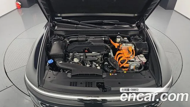 Hyundai Grandeur — фото 10