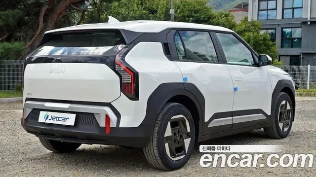 Kia EV3 — фото 3