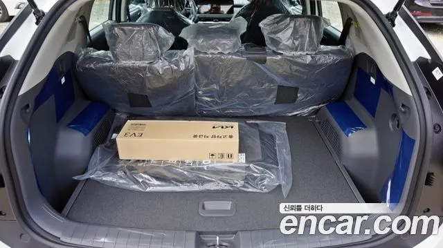 Kia EV3 — фото 9