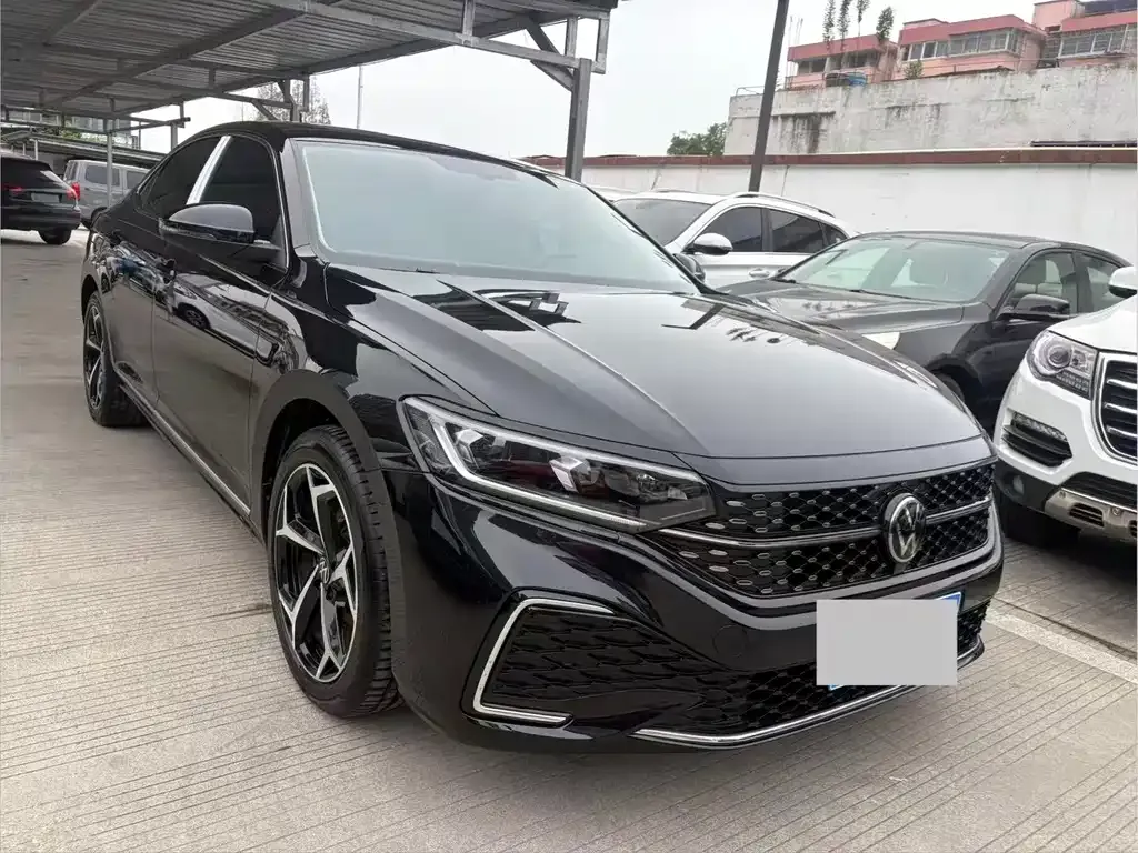 Volkswagen Passat — фото 9