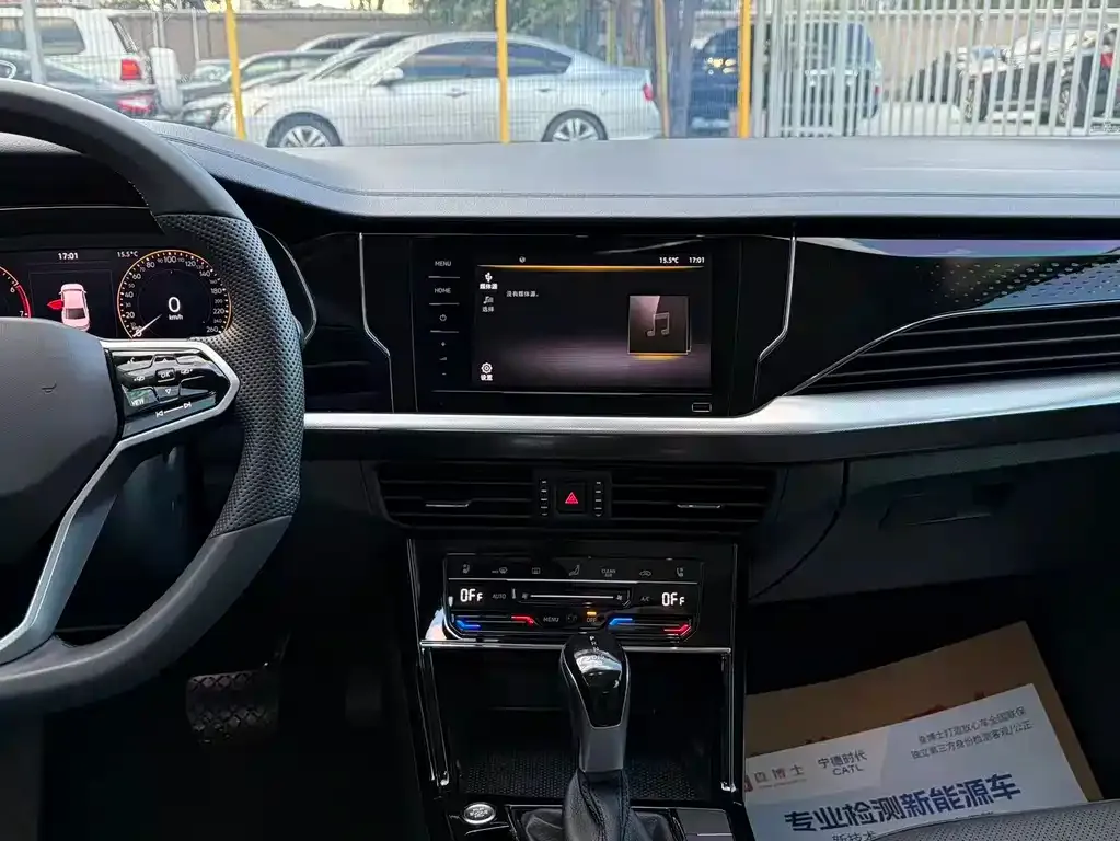 Volkswagen Passat — фото 3