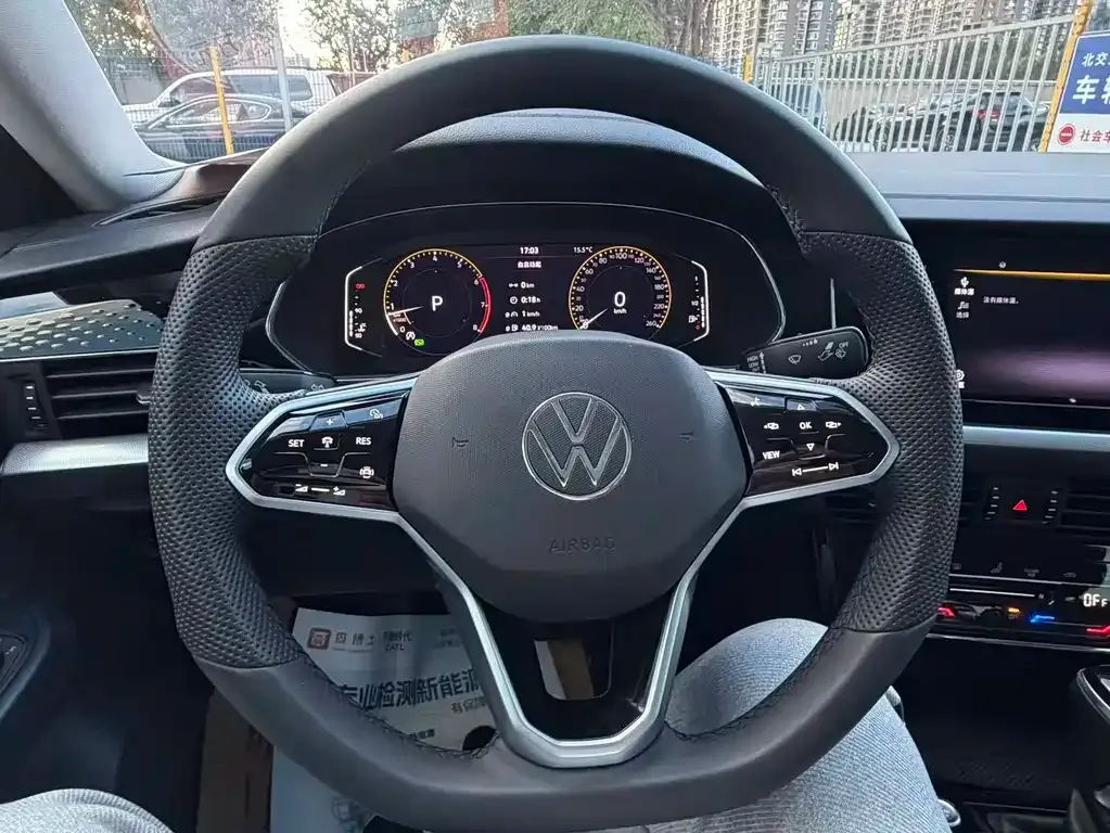Volkswagen Passat — фото 5