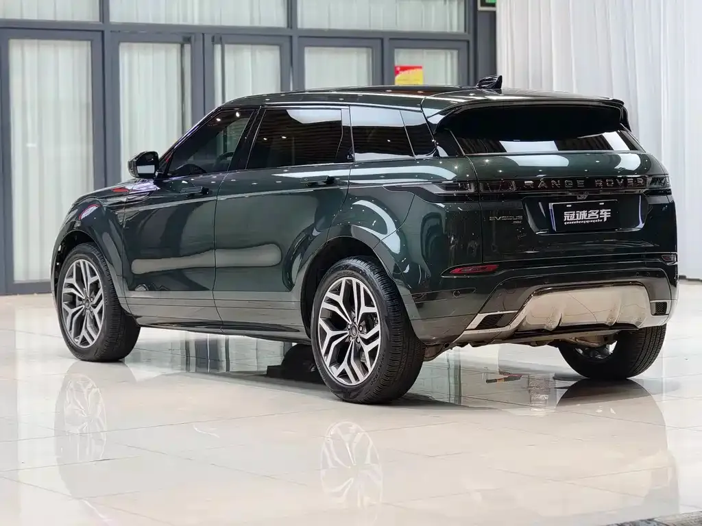 Land Rover Evoque — фото 10
