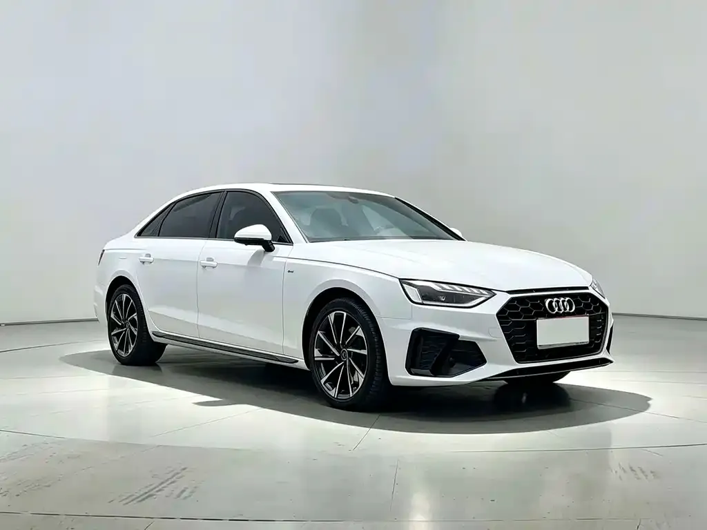 Audi A4L — фото 2