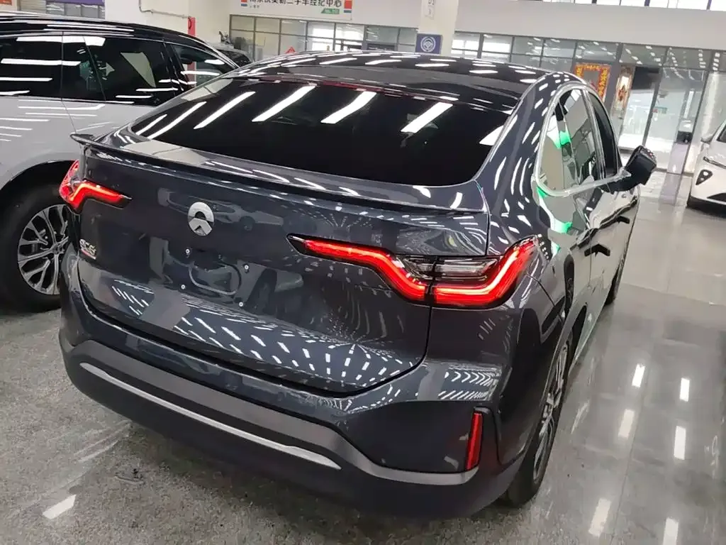 NIO EC6 — фото 10