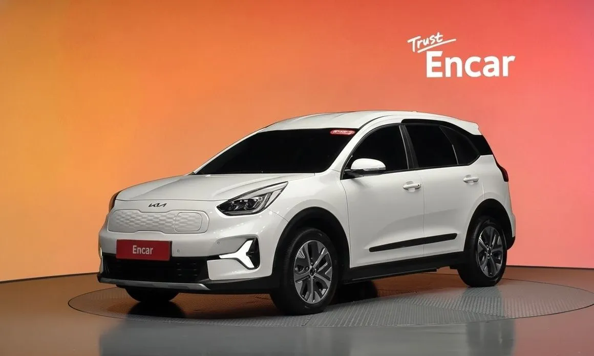 Kia Niro — фото 1