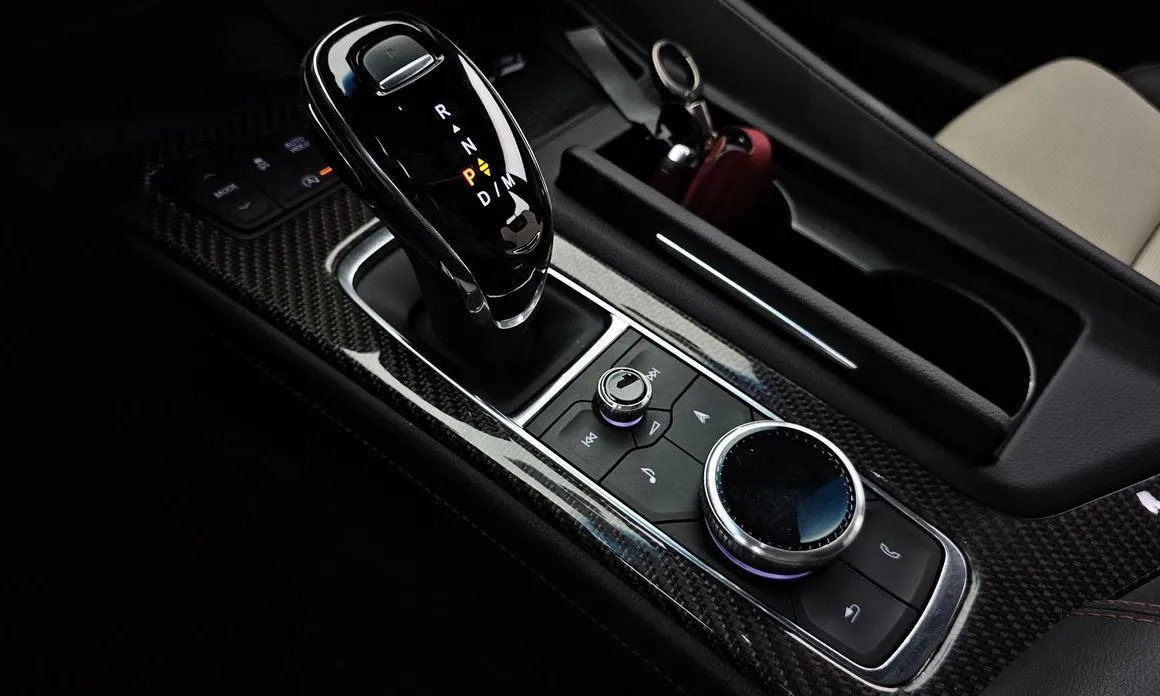 Cadillac CT5 — фото 3