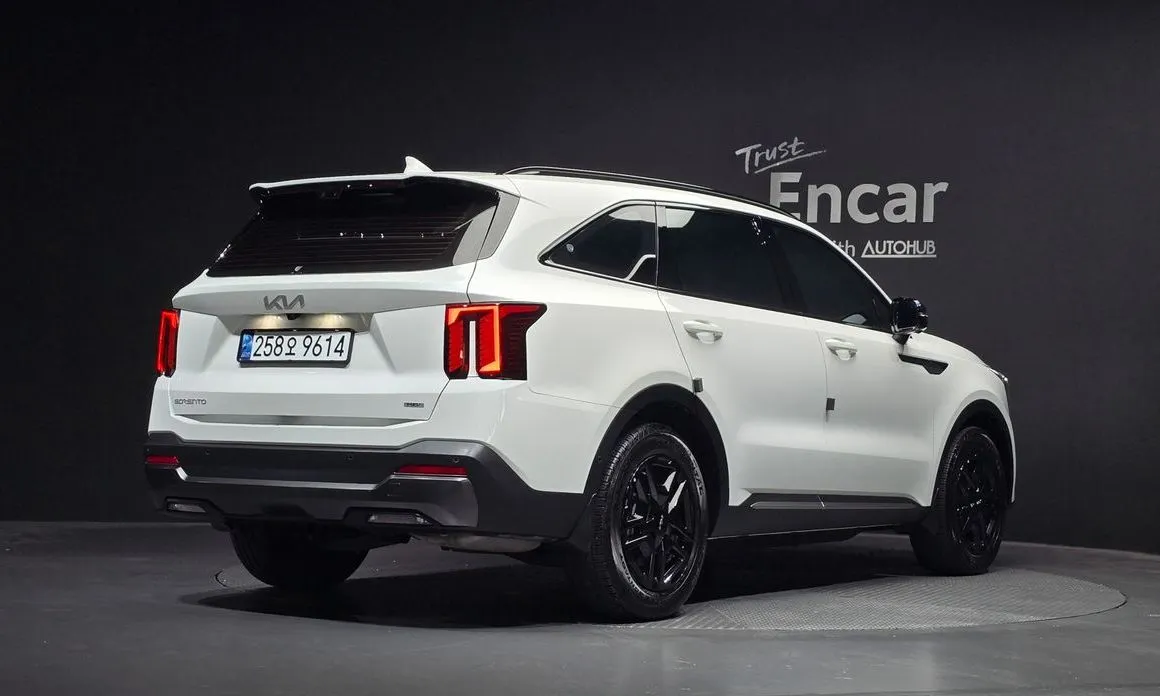 Kia Sorento — фото 4