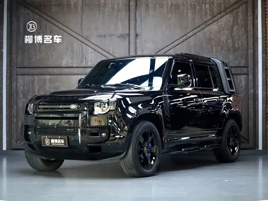 Land Rover Defender — фото 1