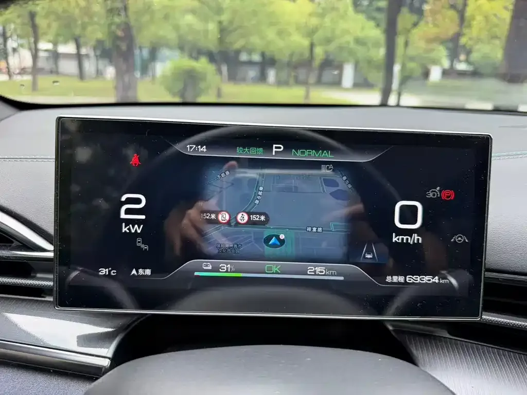 BYD Seal — фото 4