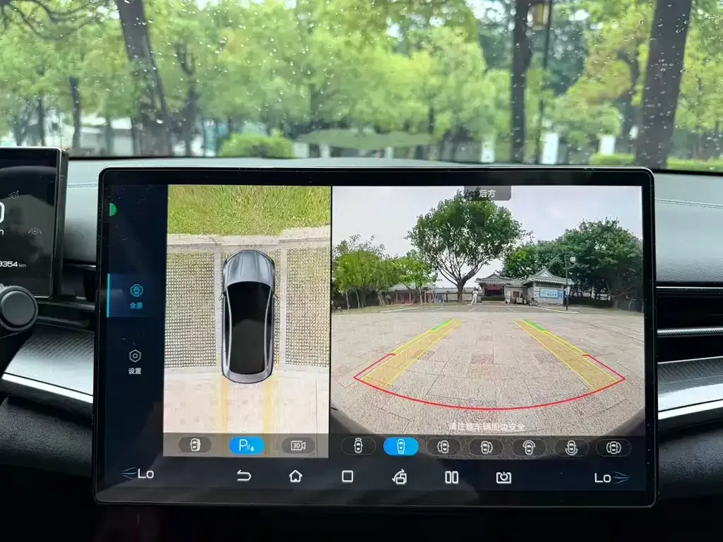 BYD Seal — фото 2