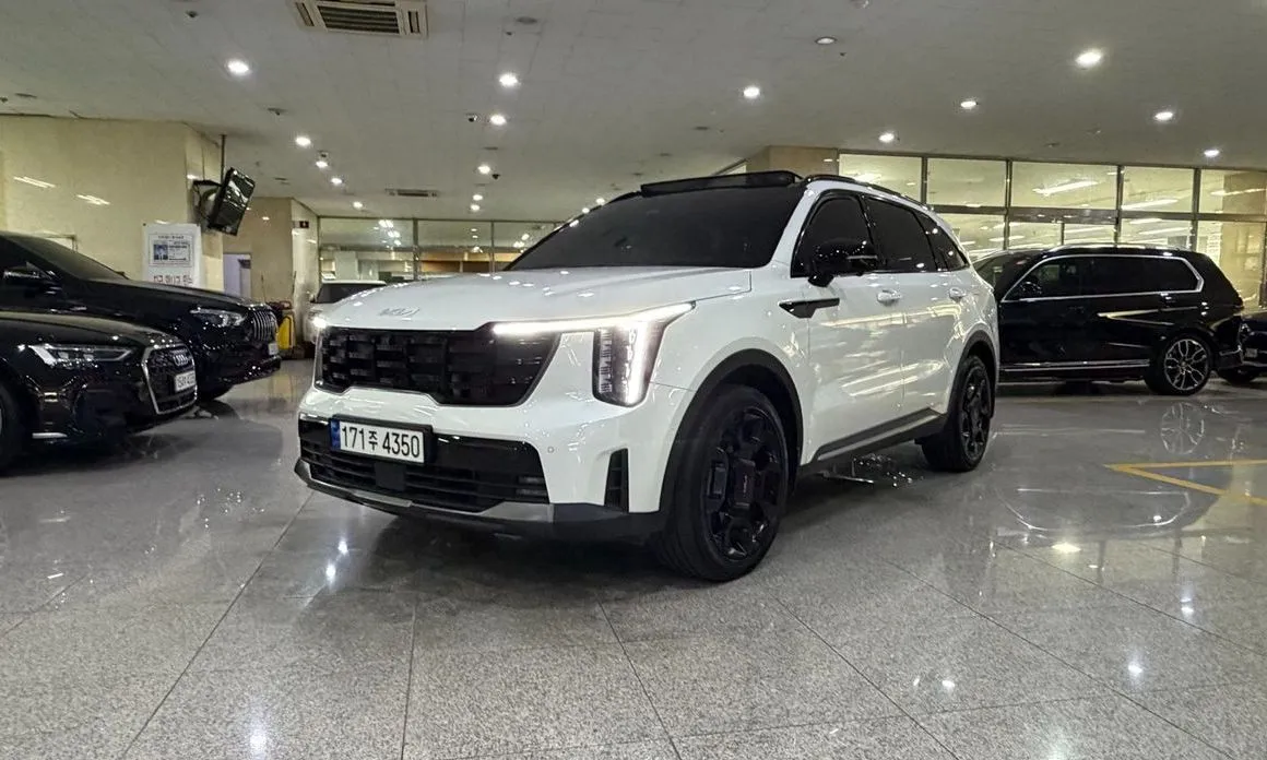 Kia Sorento — фото 1