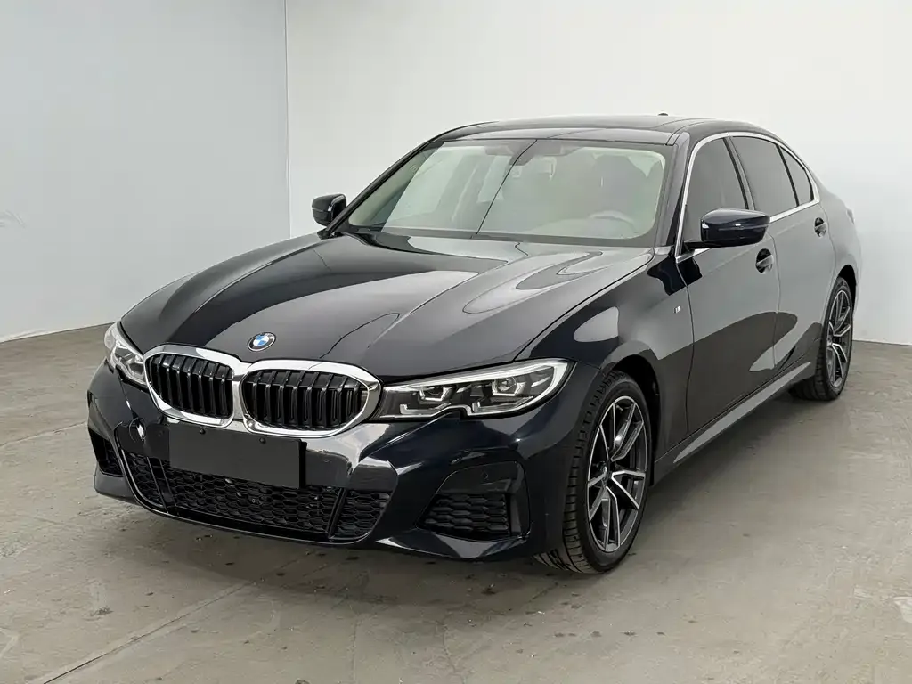 BMW 3 Series — фото 1
