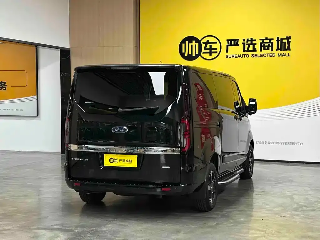 Ford Tourneo — фото 8