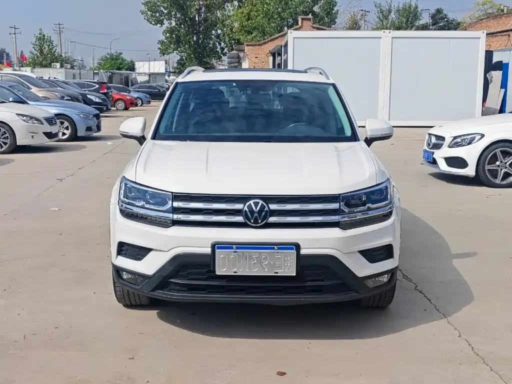 Volkswagen Tharu — фото 6
