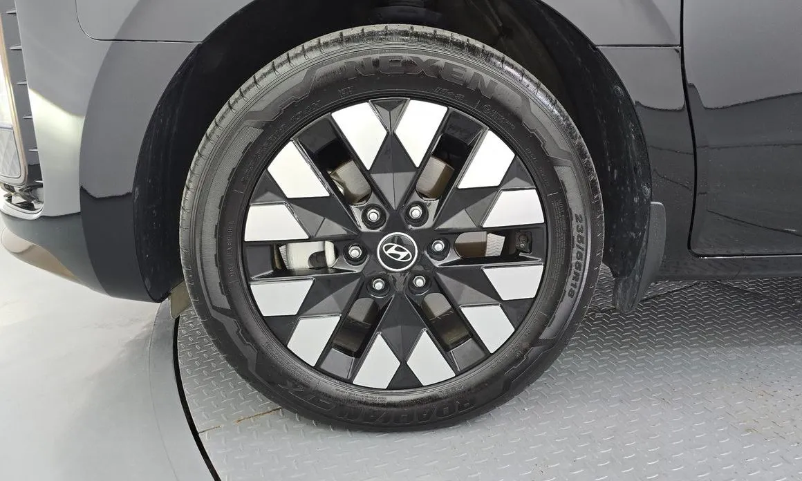 Hyundai Staria — фото 10