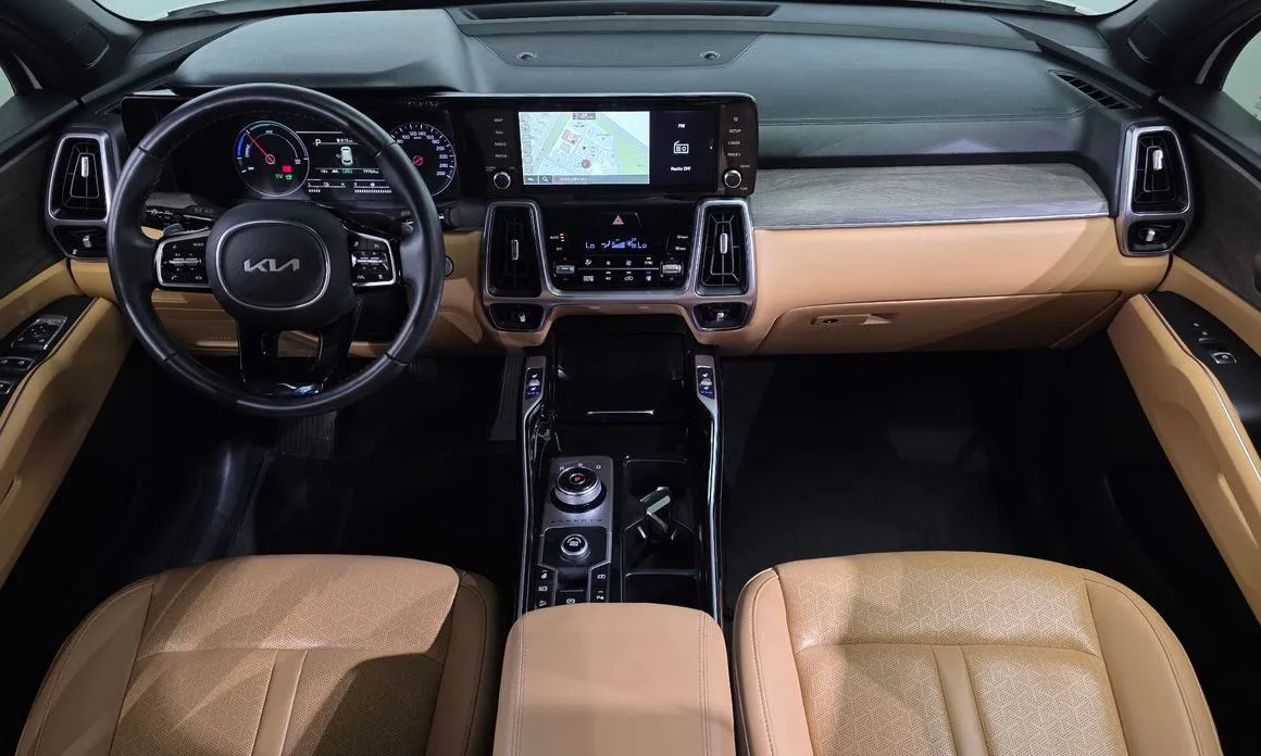 Kia Sorento — фото 10