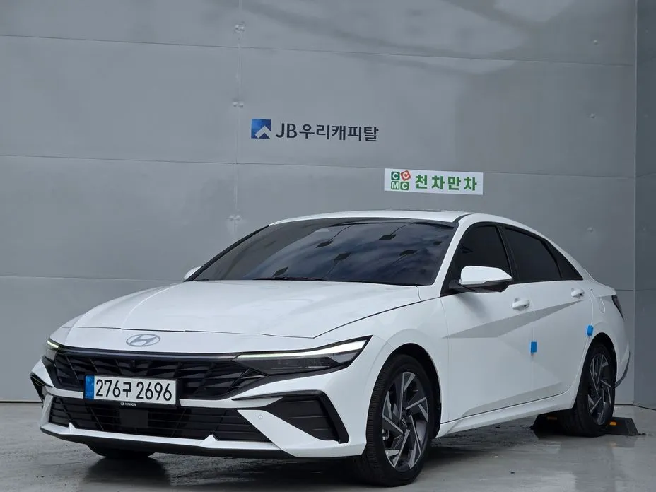 Hyundai AVANTE — фото 1