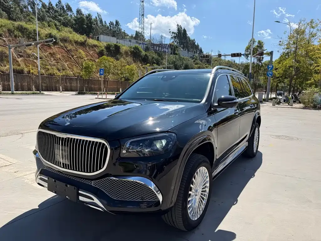 Mercedes-Benz GLS — фото 1