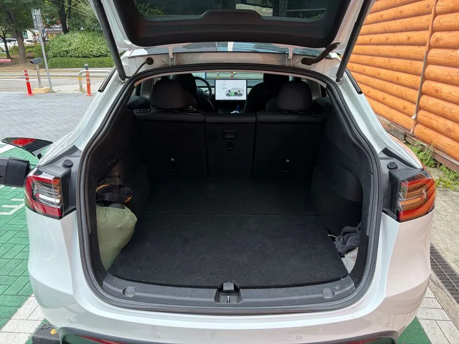 Tesla Model Y — фото 7