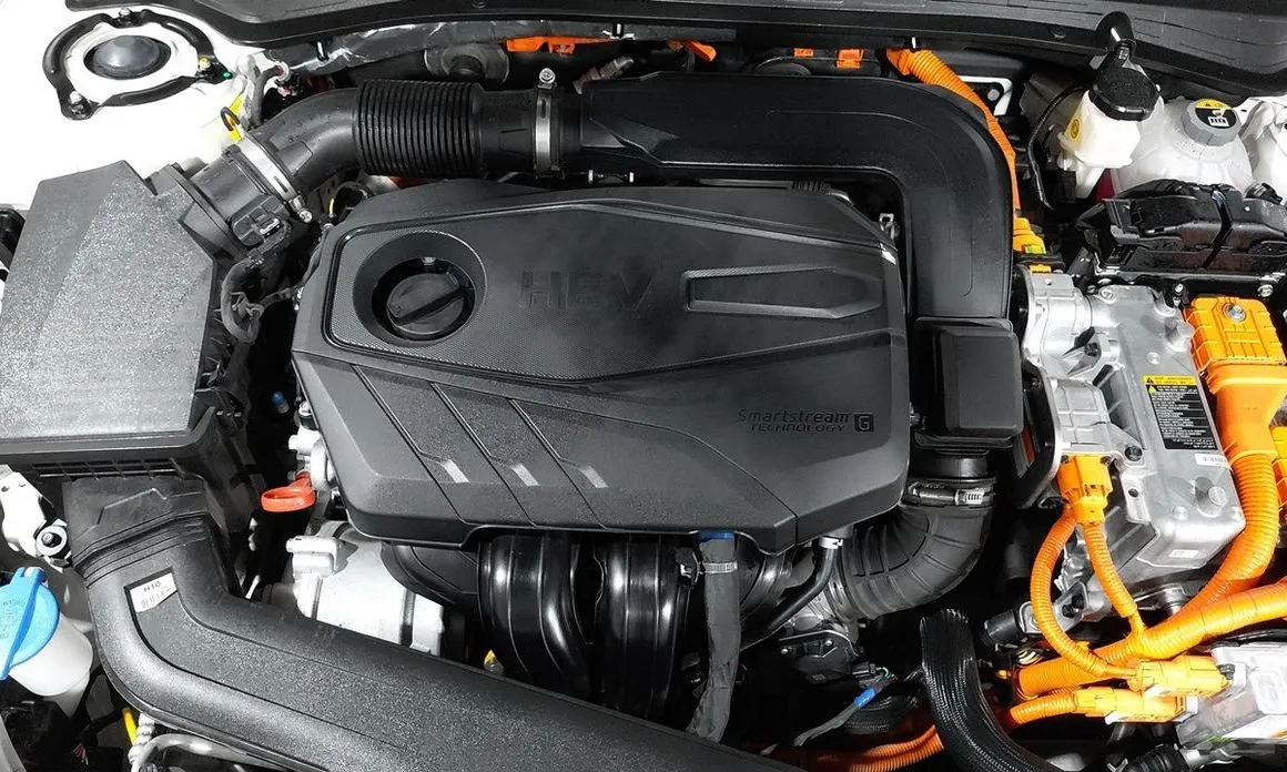 Kia K5 — фото 10
