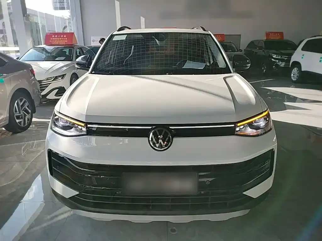 Volkswagen Tharu — фото 6
