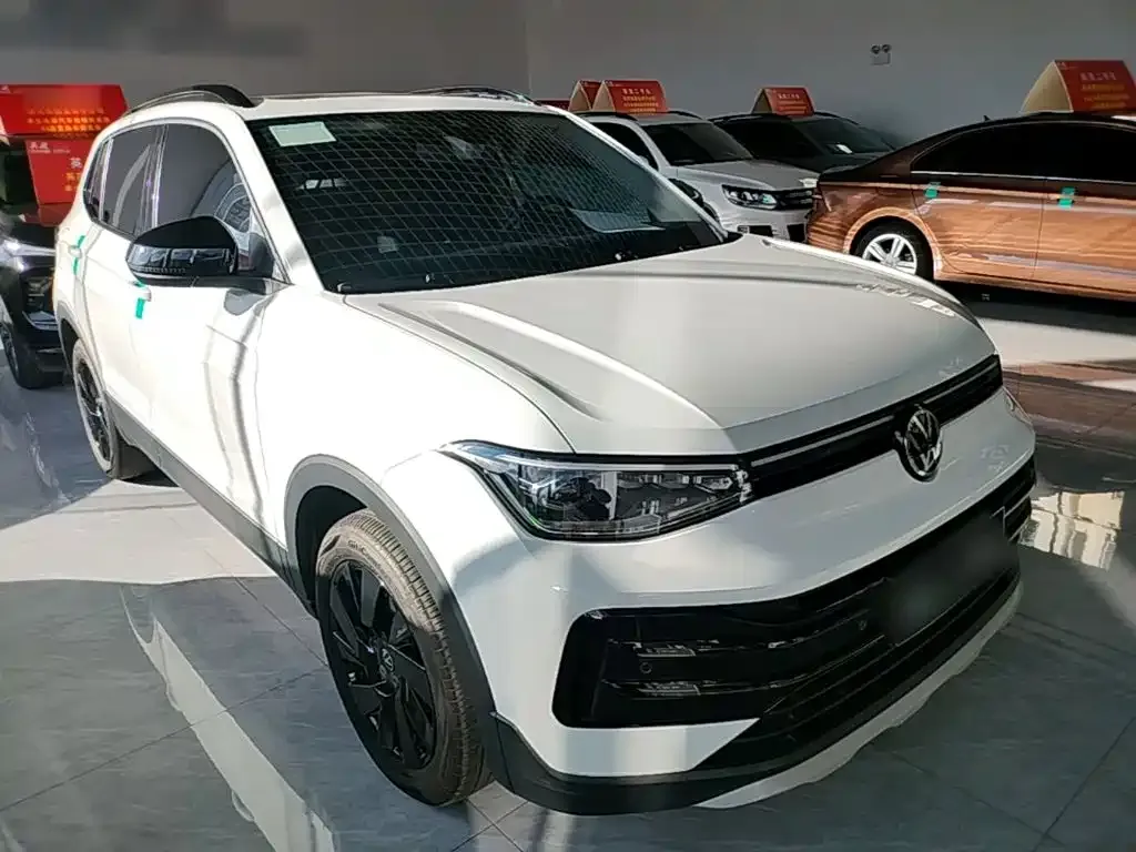 Volkswagen Tharu — фото 9