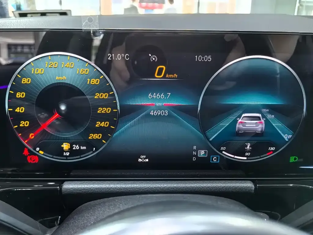 Mercedes-Benz GLA — фото 5