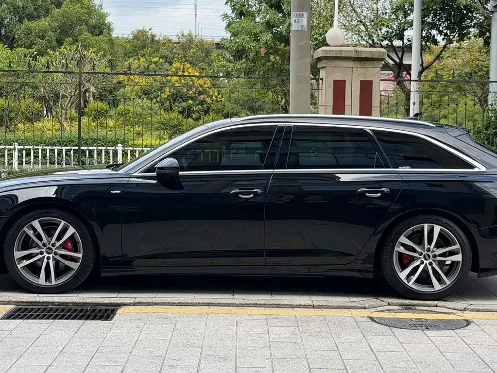 Audi A6 (Import) — фото 8
