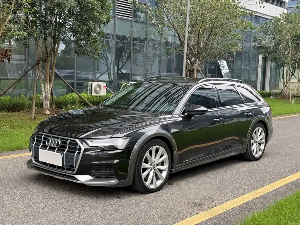 Audi A6 (Import) — фото 1