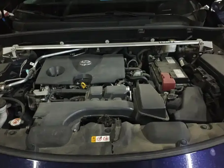 Toyota Harrier — фото 2