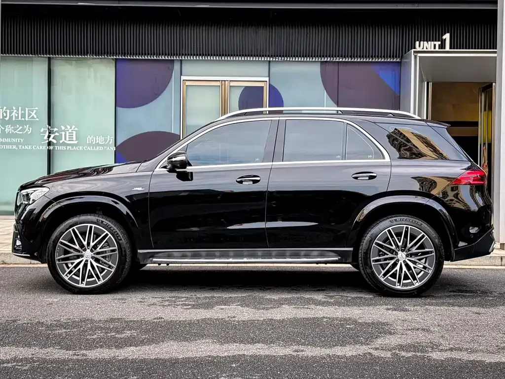 Mercedes-Benz GLE AMG — фото 7