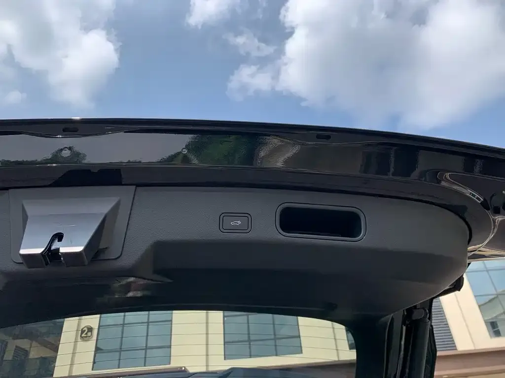 Geely Galaxy L7 — фото 3