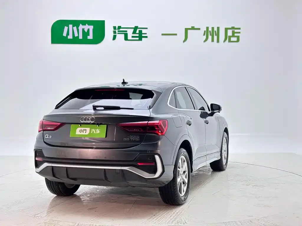 Audi Q3 Sportback — фото 9