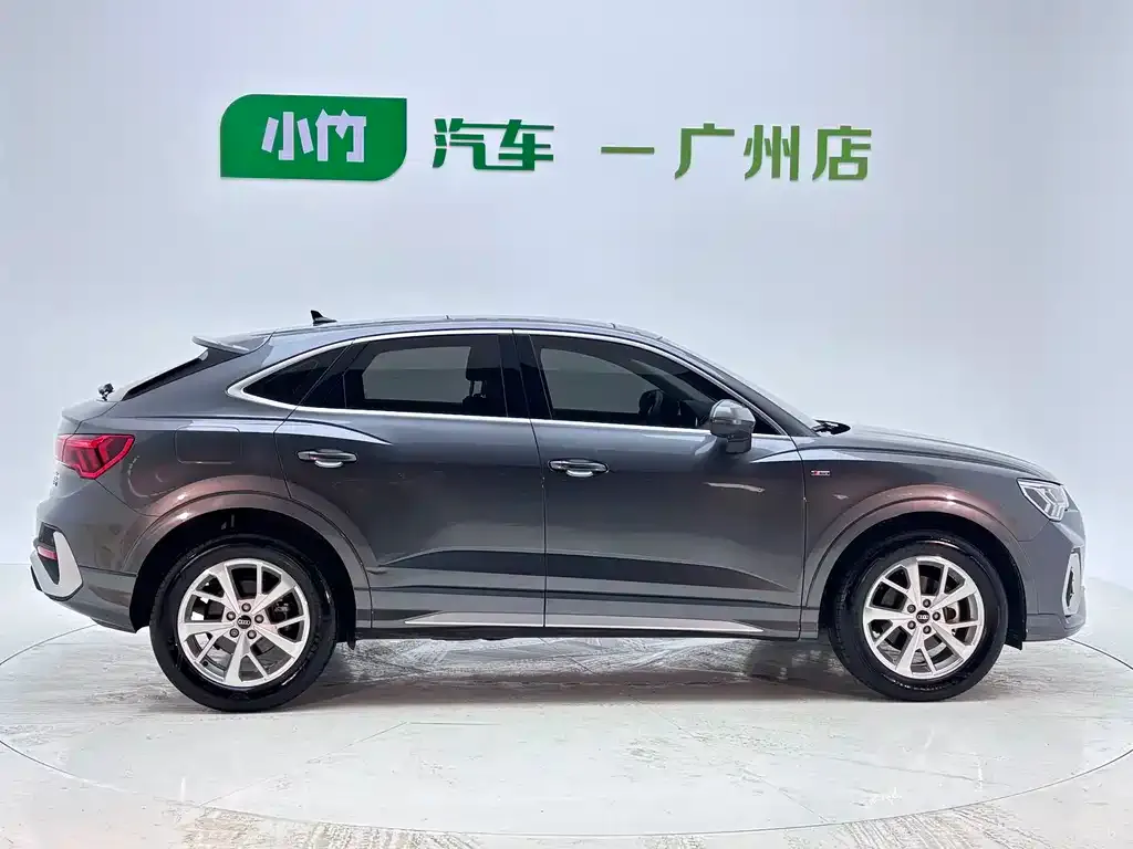 Audi Q3 Sportback — фото 6