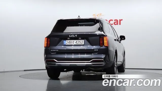 Kia Sorento — фото 2