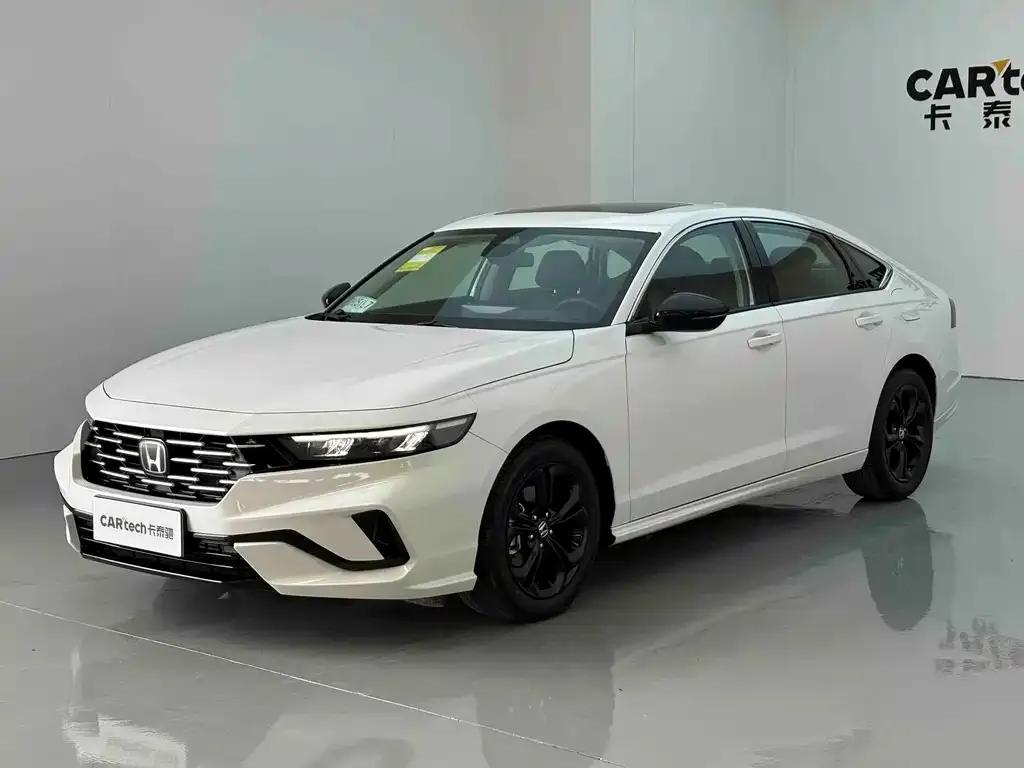 Honda Accord — фото 1