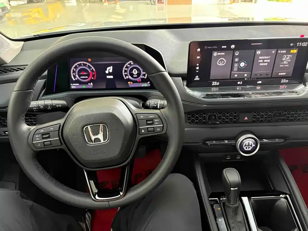 Honda Accord — фото 7