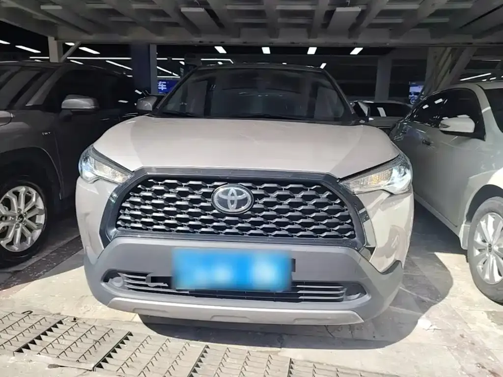 Toyota Corolla Cross — фото 3