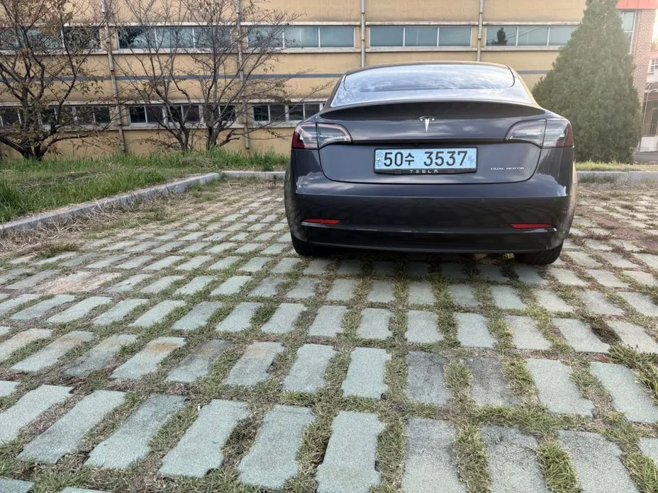 Tesla Model 3 — фото 6