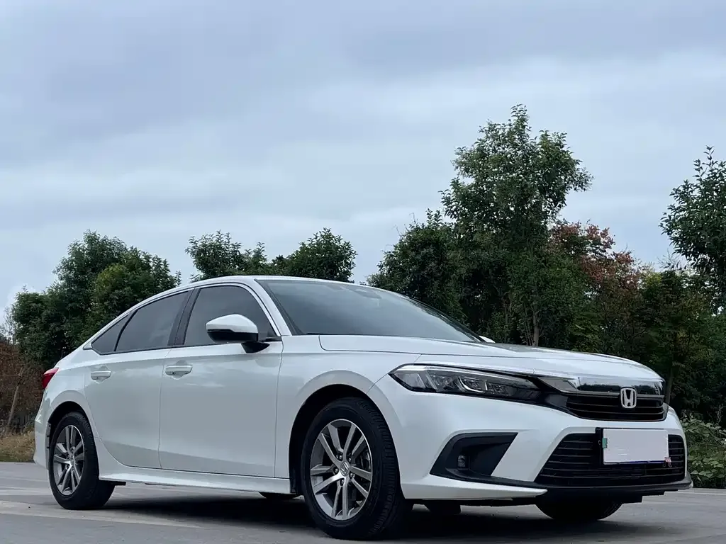 Honda Civic — фото 10