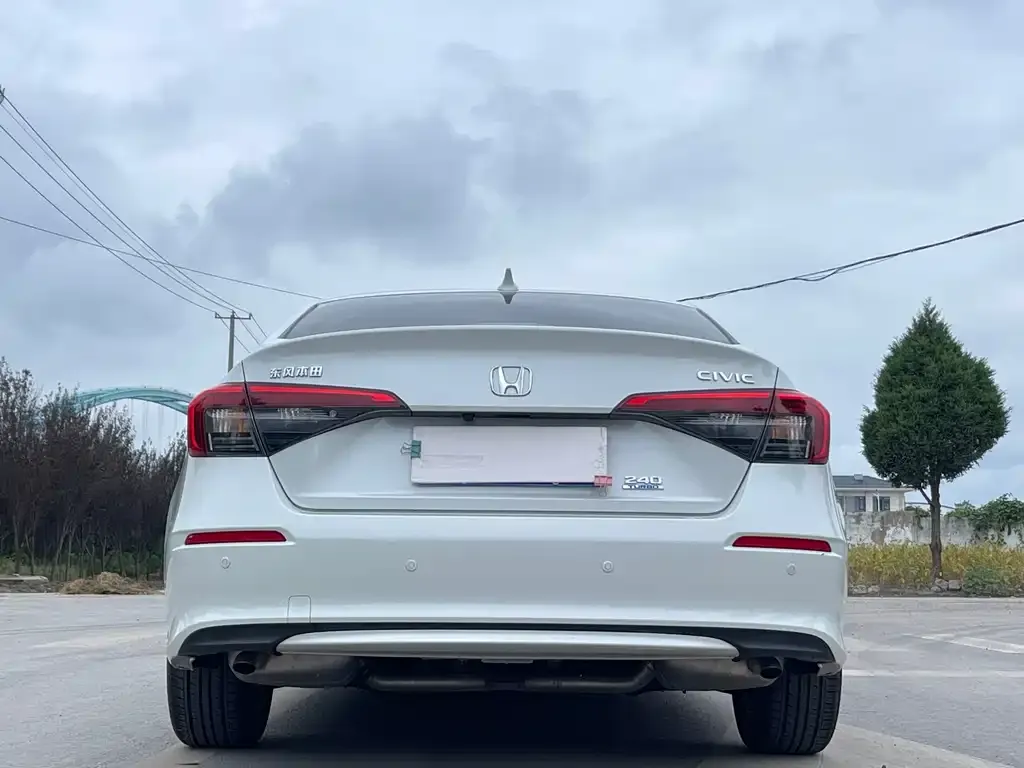Honda Civic — фото 9