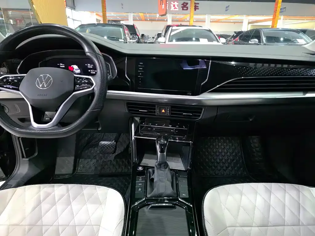 Volkswagen Passat — фото 3