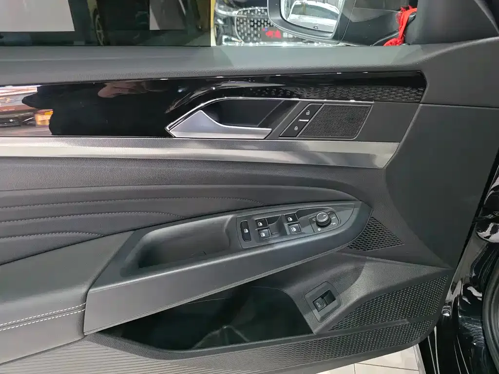 Volkswagen Passat — фото 5