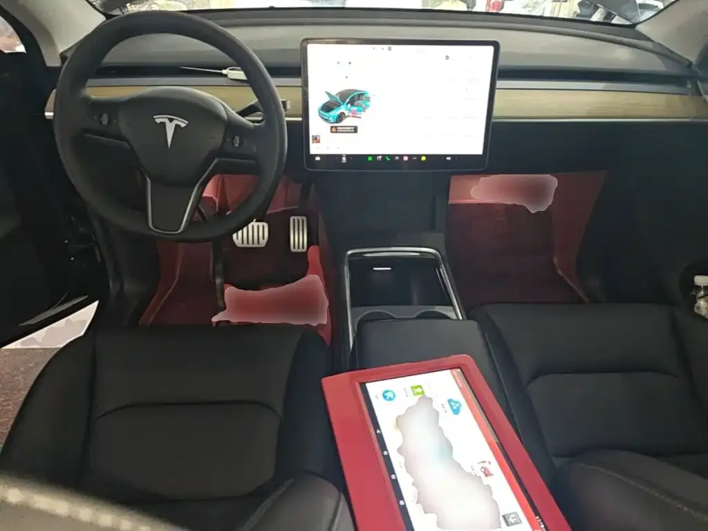 Tesla Model Y — фото 4