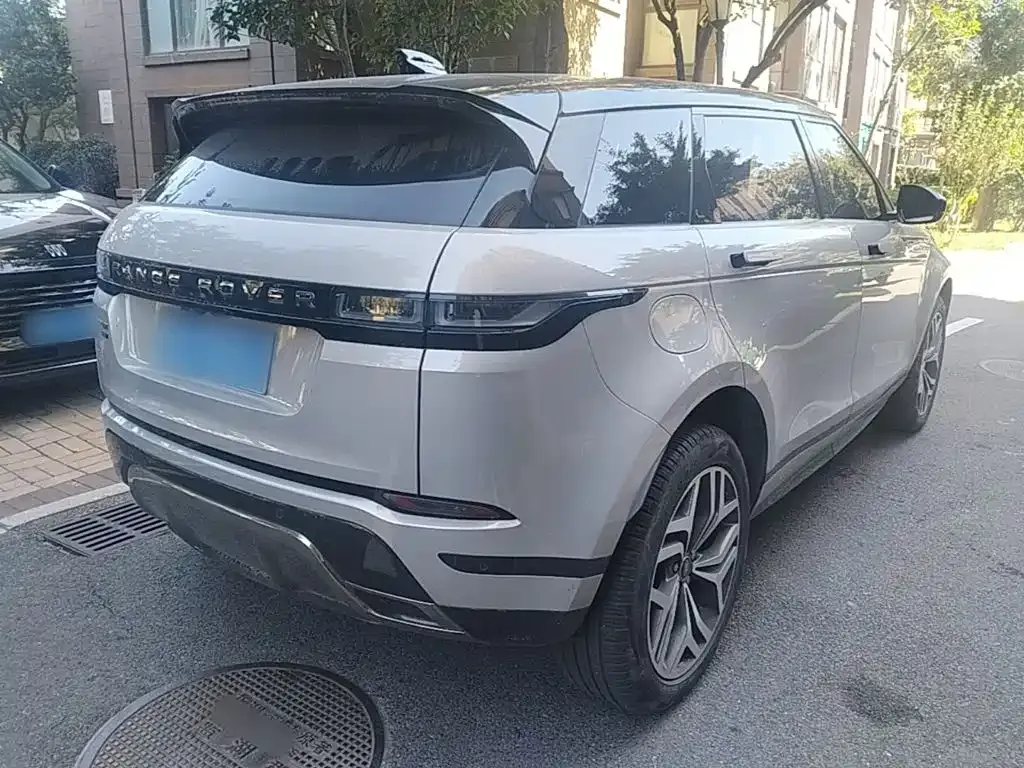 Land Rover Evoque — фото 10
