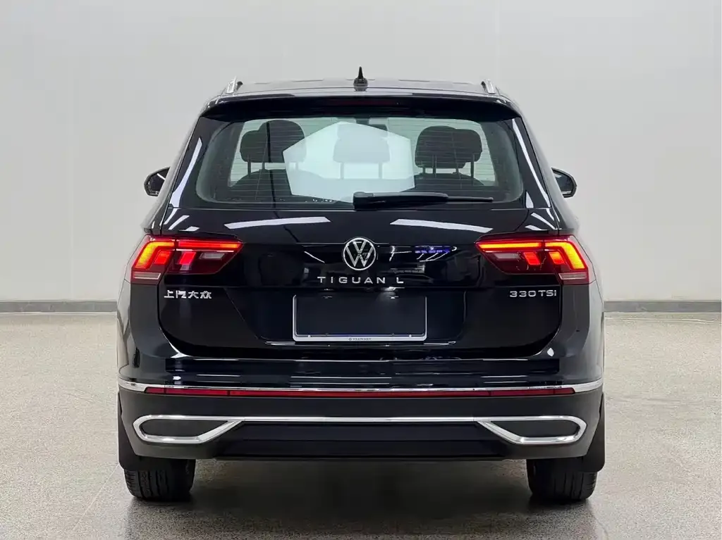 Volkswagen Tiguan L — фото 7