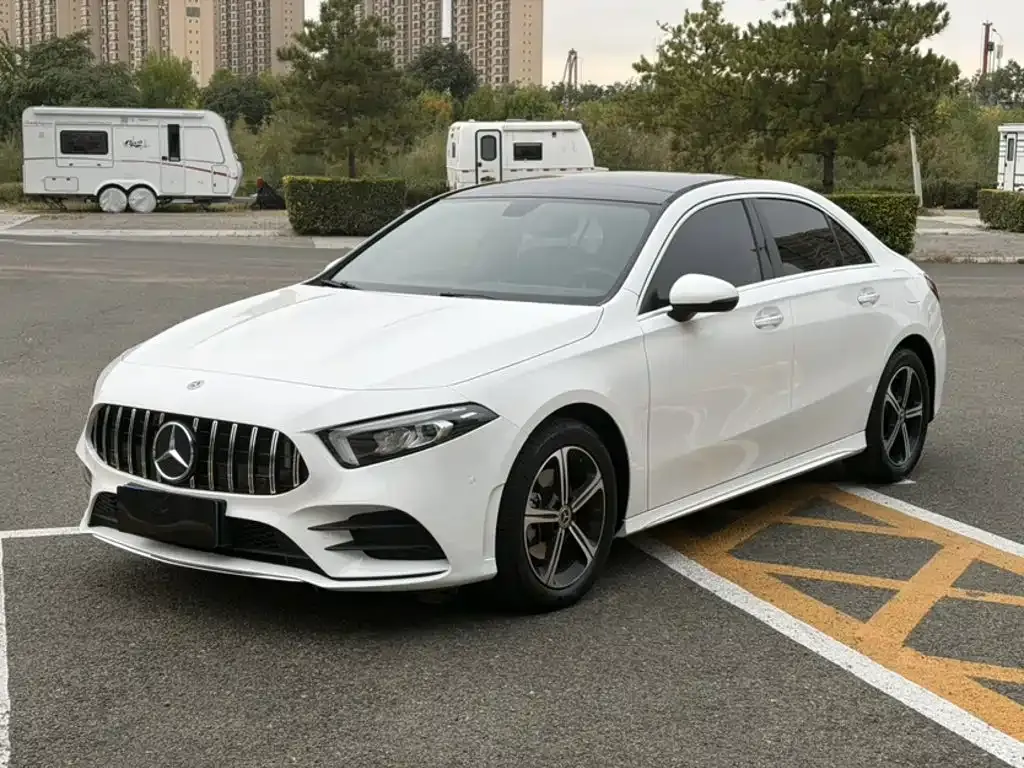 Mercedes-Benz A-Class — фото 1