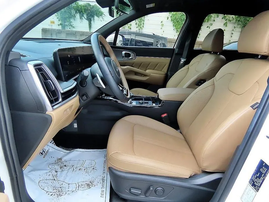 Kia Sorento — фото 5