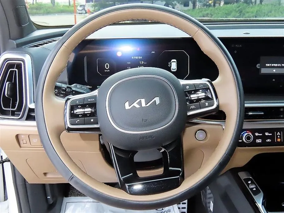 Kia Sorento — фото 4